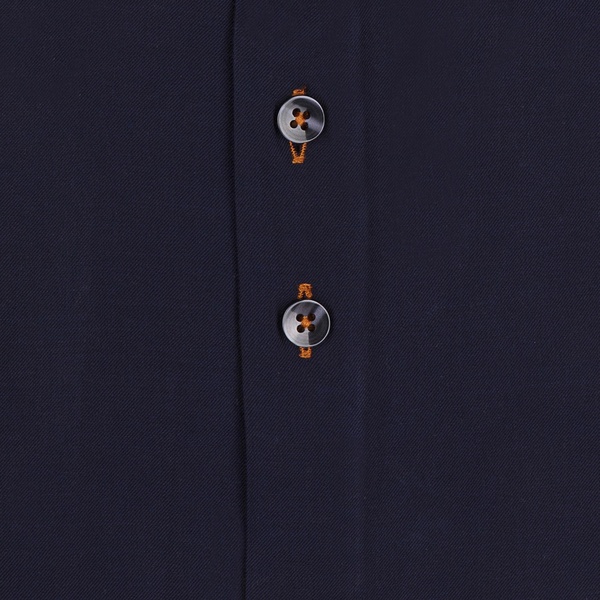 Weißes bedrucktes Hemd